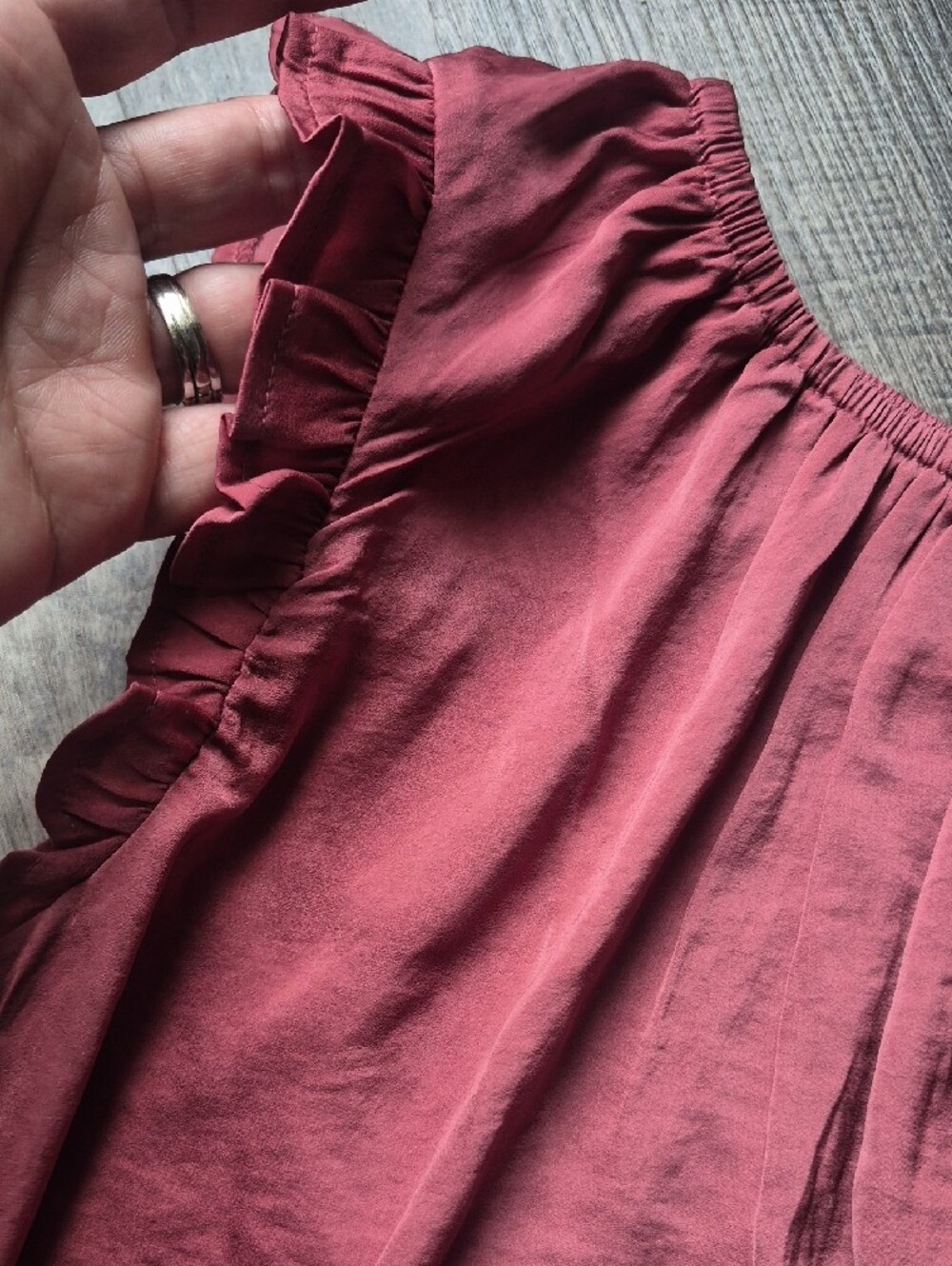LOFT Dusty Rose Ruffle Sleeve Sleeveless Top - Picture 3 of 7